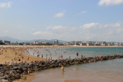 Alejandro Liz, Laredo, denuncia a la alcaldesa Charo Losa  y a su teniente alcalde Diego  de que  la playa Salv&eacute; carezca  de protocolo de uso
