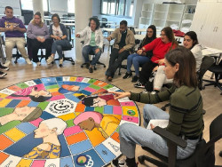 Alumnos de varios programas de la ADL de Torrelavega participan en un trivial con perspectiva de g&eacute;nero