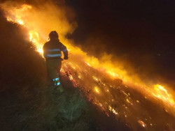  Cantabria tiene 18 incendios forestales activos concentrados en las zonas oriental y central