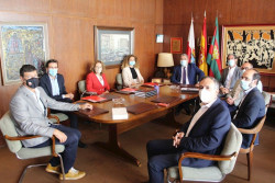 Casares llama a impulsar la colaboraci&oacute;n p&uacute;blico-privada para la recuperaci&oacute;n econ&oacute;mica del Besaya