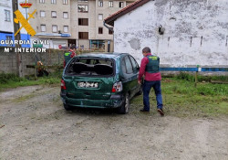 Detenidos dos delincuentes habituales por un robo con alunizaje en un comercio de Torrelavega