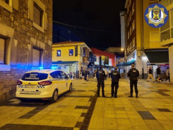 Dos detenidos en la zona de Torrelavega por abuso sexual a una joven y agresi&oacute;n a los polic&iacute;as