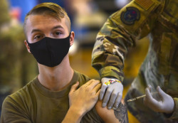EEUU vacuna para la guerra. Por Eduardo Madro&ntilde;al Pedraza
