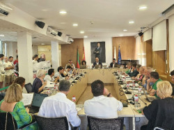 El alcalde de Torrelavega dice que no habr&aacute; mejora salarial de la Polic&iacute;a al margen del resto de empleados municipales