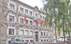 El Ayuntamiento de Torrelavega convocar&aacute; cinco plazas de conserje