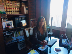 "El BESO".          Por Mar&iacute;a Bel&eacute;n Alonso Rinc&oacute;n.   Letrada del ICA