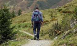  El Gobierno aconseja visitar los espacios naturales en grupos peque&ntilde;os y fomentar el comercio local