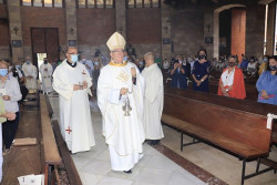  El obispo recuerda a las v&iacute;ctimas del Covid en la misa en honor a la Virgen Grande