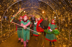 El Parque Manuel Barqu&iacute;n acoge la casa de Papa Noel y la calle Ancha una pista de esqu&iacute;