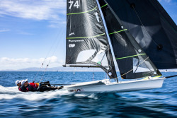 Espa&ntilde;a busca en Hy&egrave;res el pleno de clases para Paris 2024