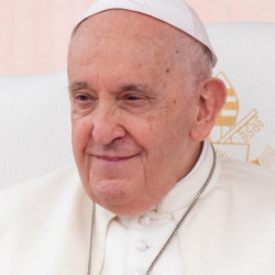 Francisco, amigo del alma de los pueblos del mundo.      Eduardo Madro&ntilde;al Pedraza