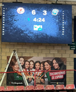 Instalados los nuevos videomarcadores del pabell&oacute;n Vicente Trueba