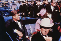 Kennedy o la inmortalidad del mito.    Germ&aacute;n Gorraiz L&oacute;pez- Analista