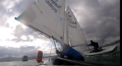 La falta de viento oblig&oacute; a suspender la tirada del Snipe Santanderino.