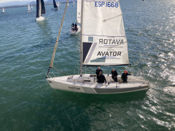 La tripulaci&oacute;n del Fredo la Estrella del Norte se llev&oacute; el trofeo RCRS-RCMS para la clase J80