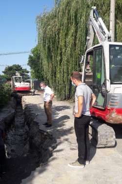  Las obras para evitar inundaciones en el barrio de Bergoneo finalizar&aacute;n en septiembre