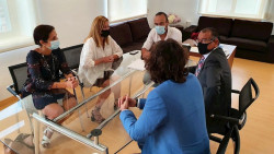 L&oacute;pez Estrada recibe a representantes de la plataforma Besaja 2030