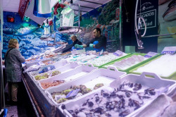 Los percebes, las almejas y la merluza, los alimentos que m&aacute;s suben de precio a pocos d&iacute;as de Navidad
