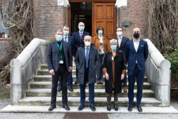 Marcano expresa su apoyo a Solvay y a su  proyecto que considera "ejemplar", "necesario" y con "escrupuloso respeto ambiental"