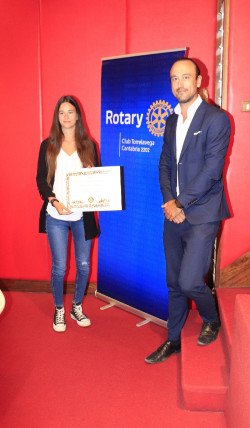  Mar&iacute;a Torices recibe el premio Protagonistas del Ma&ntilde;ana del Club Rotario
