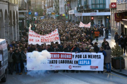 M&aacute;s de 2.000 personas claman por un convenio "digno" en Aspla