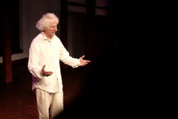 Pablo Carbonell y Rafael &Aacute;lvarez `El Brujo`, protagonistas esta semana del Festival de Invierno de Torrelavega