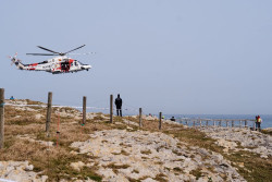 Pradales traslada su apoyo y solidaridad a las familias de los fallecidos en la pasarela que cay&oacute; al mar en Santander