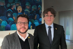 Puigdemont a estas alturas de la pel&iacute;cula no puede quedarse quieto.   Carlos Magdalena