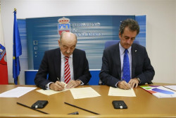 &iquest;Qu&eacute; documento van a firmar los consejeros Mart&iacute;n y Maz&oacute;n&nbsp;con el PSOE Federal de Madrid?, por Carlos Magdalena Menchaca