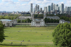 Reino Unido podr&iacute;a acabar con 100.000 muertos a fin de a&ntilde;o si levanta las restricciones antes de tiempo