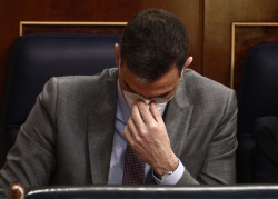 S&aacute;nchez promete "flexibilidad" a las comunidades para abrir las ayudas directas a m&aacute;s sectores