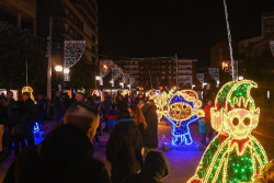 Torrelavega adjudica por 114.000 euros el alumbrado navide&ntilde;o, que incluir&aacute; `photocalls` iluminados