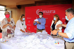 Torrelavega celebra el tercer sorteo de la campa&ntilde;a de vales de compra