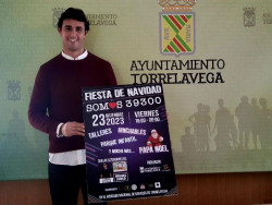 Torrelavega celebra la `Fiesta de Navidad Somos 39300`, con talleres, hinchables y m&uacute;sica
