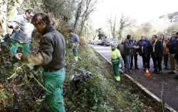 Torrelavega convoca tres plazas de jardinero para personas con discapacidad