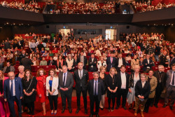 Torrelavega es mejor por teneros aqu&iacute;, ha afirmado el alcalde, Javier L&oacute;pez Estrada,