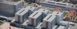Valdecilla y  las tres torres, (la B, la C y la D) 